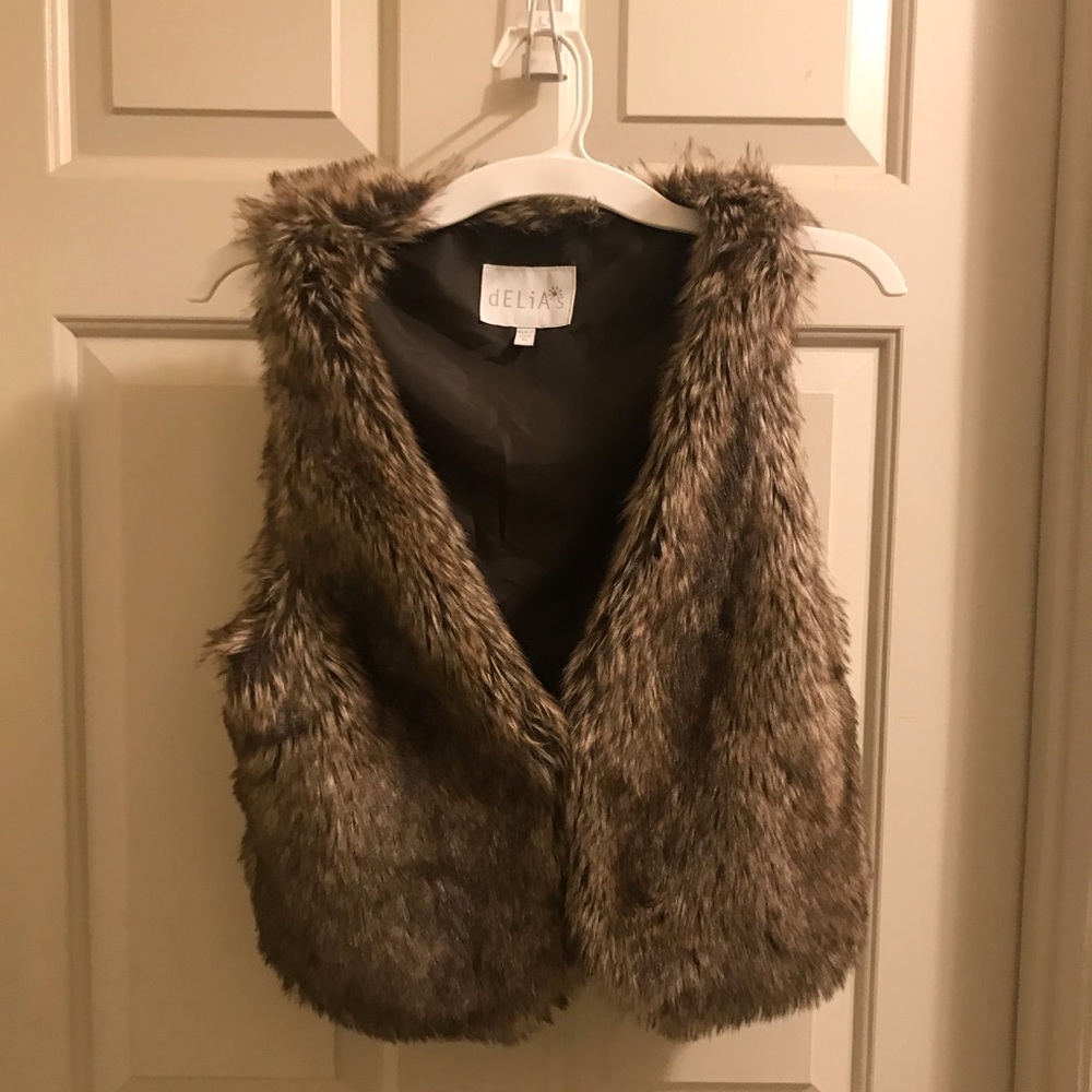 Delia’s Faux Fur Vest